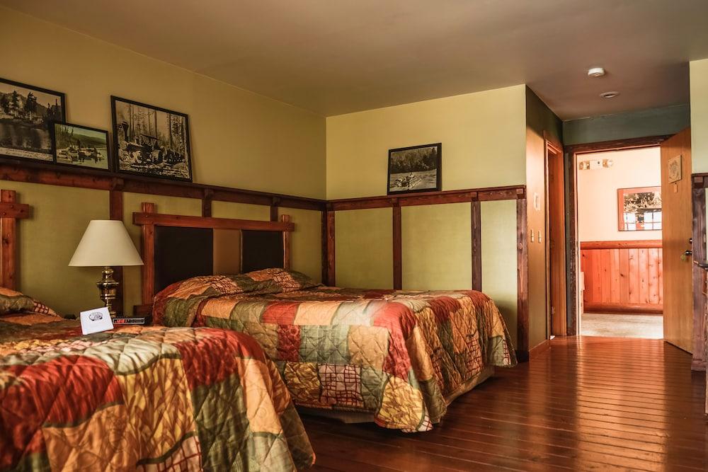 Sumas Mountain Lodge photo 21