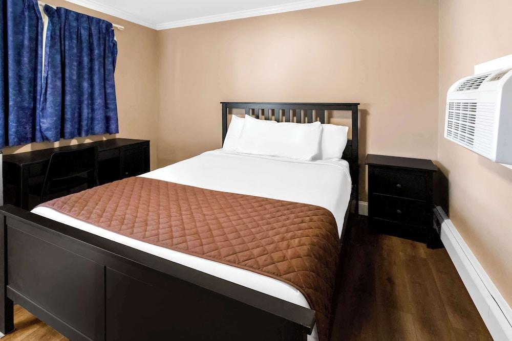 Americas Best Value Inn Avenel Woodbridge photo 11