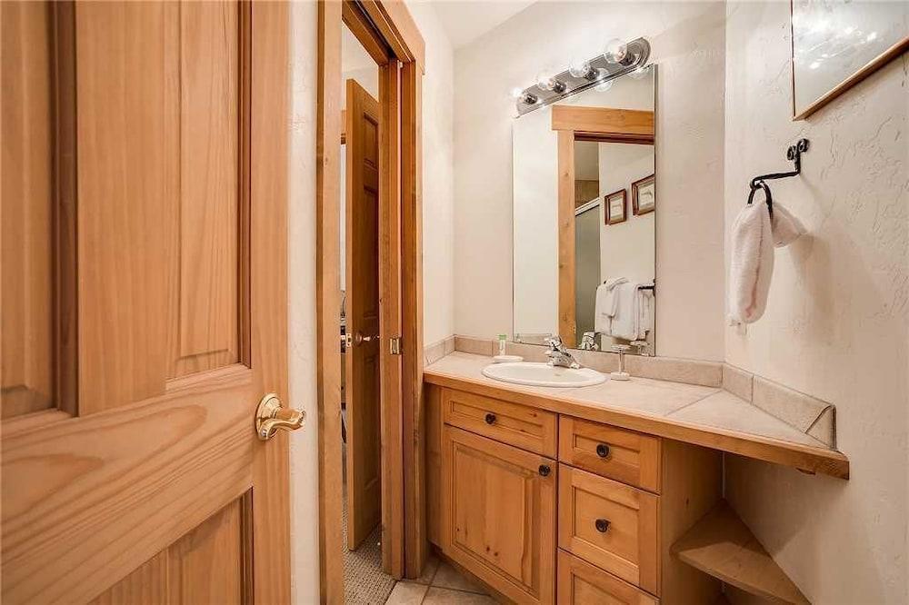 Saddle Creek Townhomes by Pioneer Ridge Management photo 90