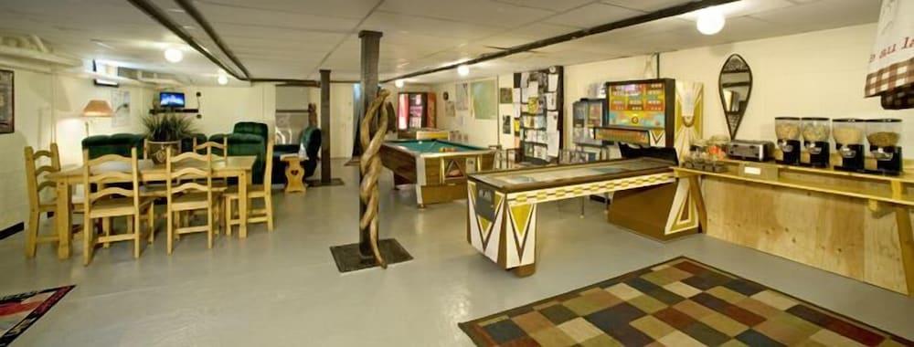 Marina Motel photo 9