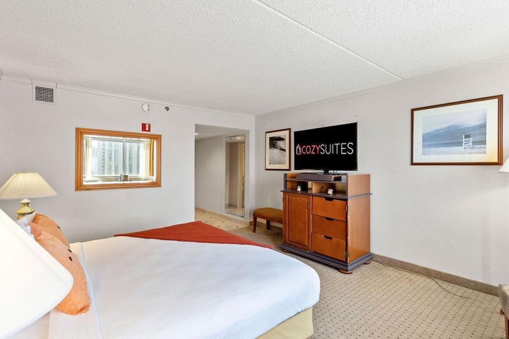 CozySuites at Showboat photo 38