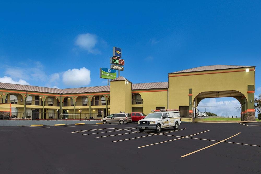 SureStay Hotel by Best Western Mt Pleasant photo 23