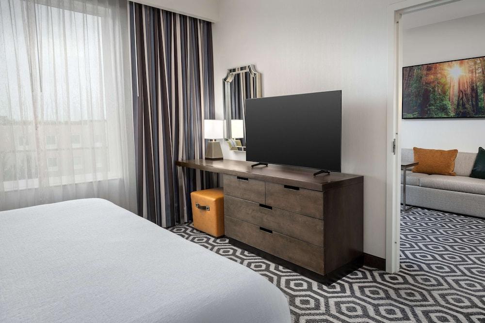 Embassy Suites Portland/Hillsboro, Oregon photo 13