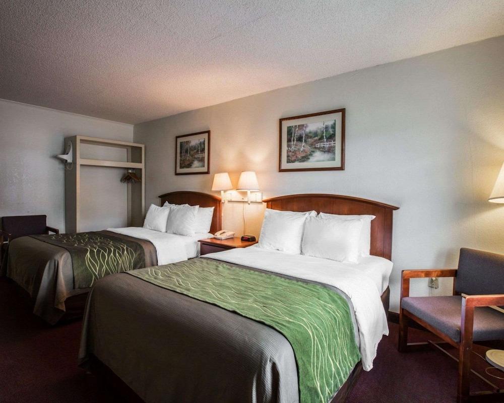 Rodeway Inn & Suites Cherokee On the River photo 22