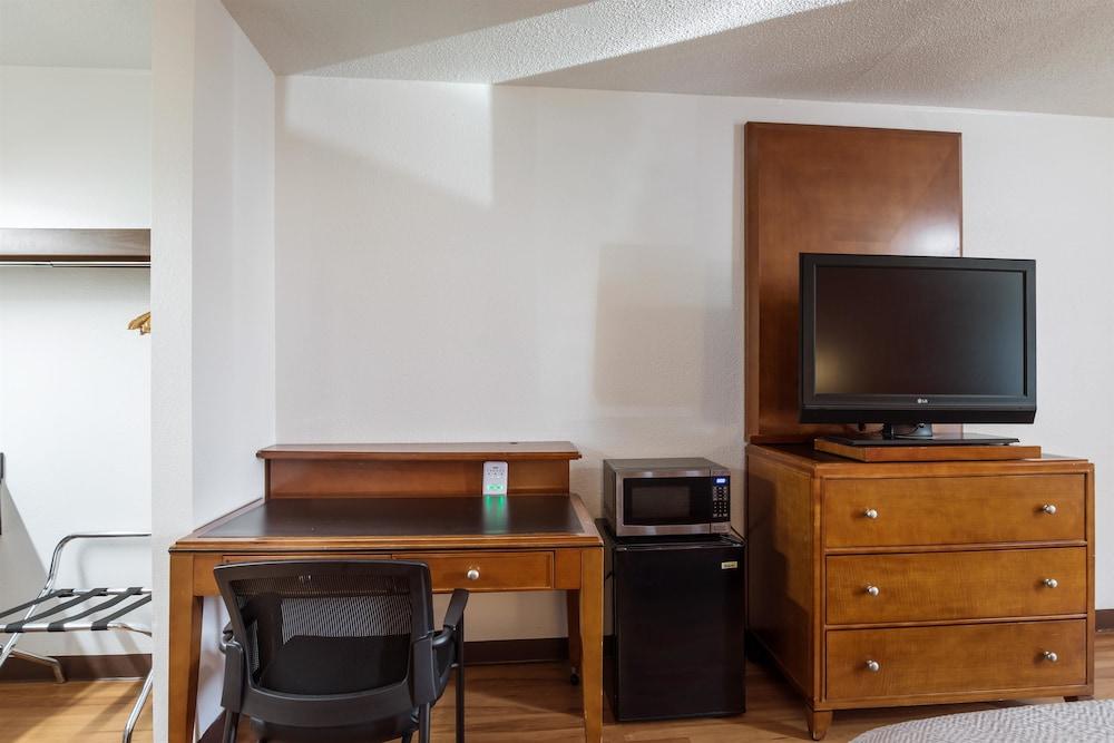 Motel 6 Van Buren, AR photo 33