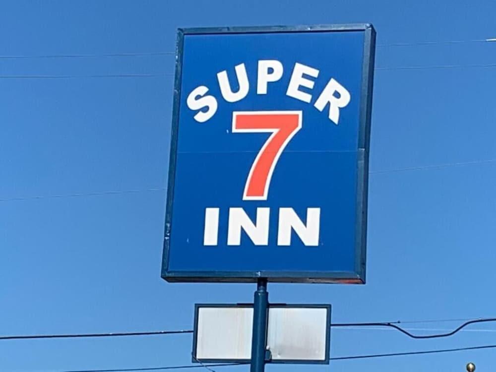 Super 7 Inn by Hotel O Dallas I 20 photo 26