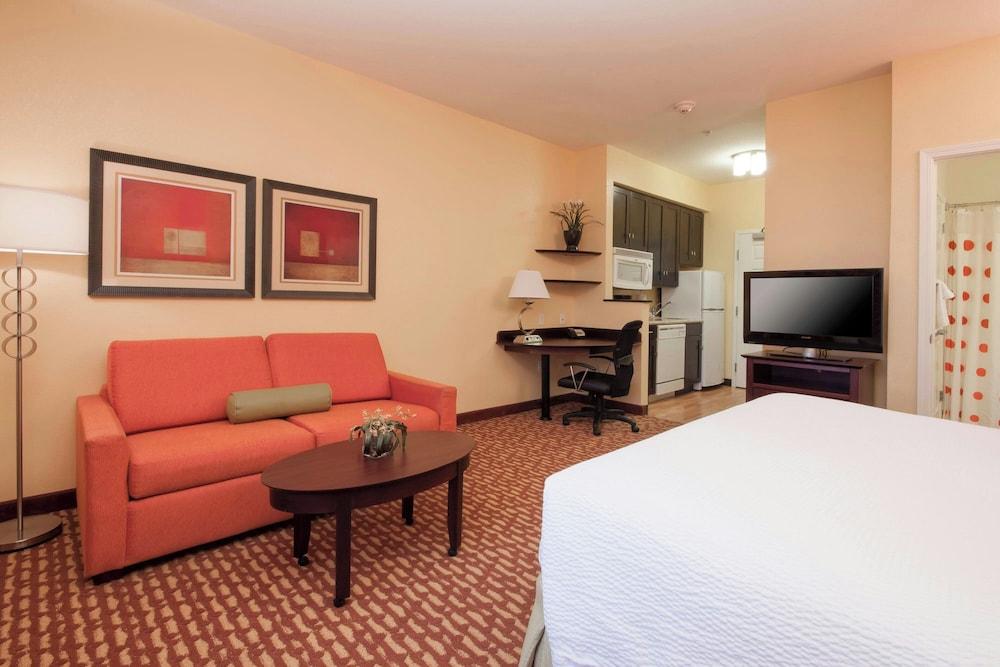 TownePlace Suites Marriott El Centro photo 7