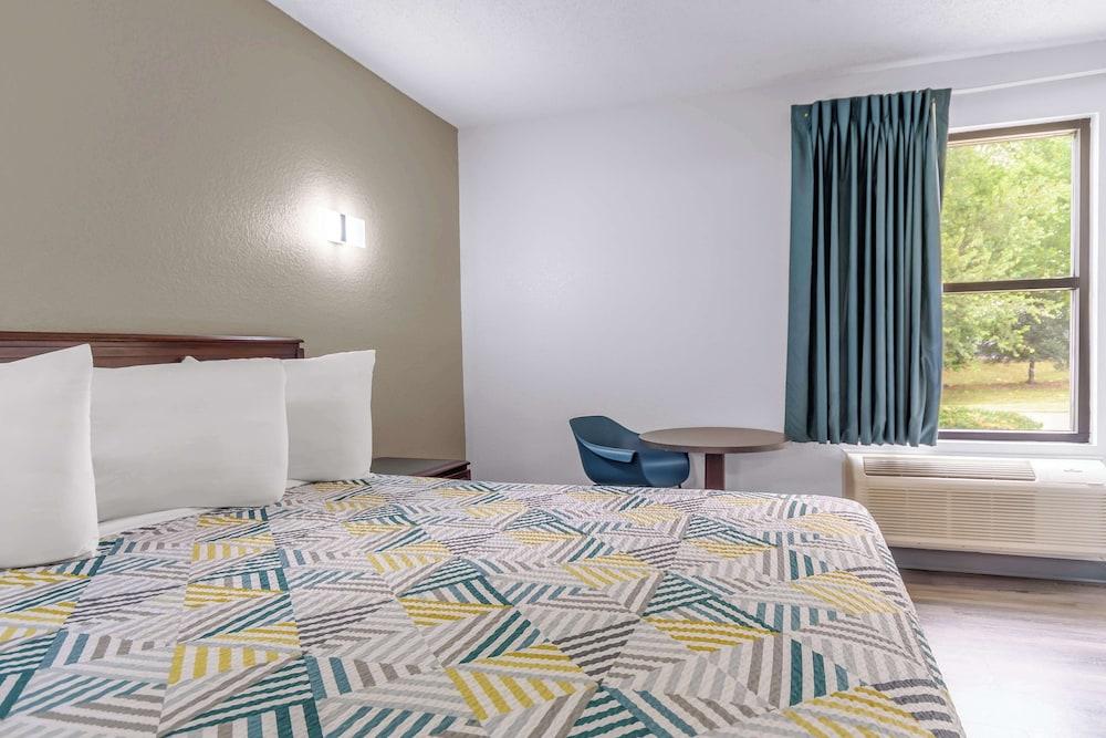 Motel 6 Franklin, OH photo 10