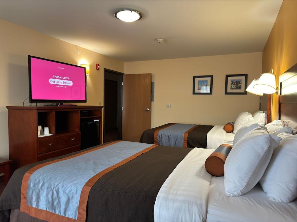 Americas Best Value Inn St. Robert photo 12