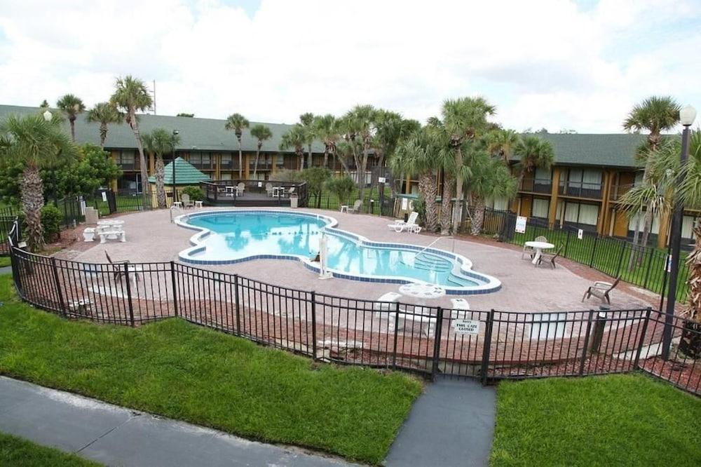 Countryside Inn & Suites Orlando photo 8
