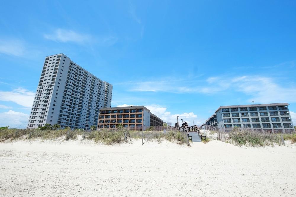 Myrtle Beach Resort by Beach Vacations photo 91