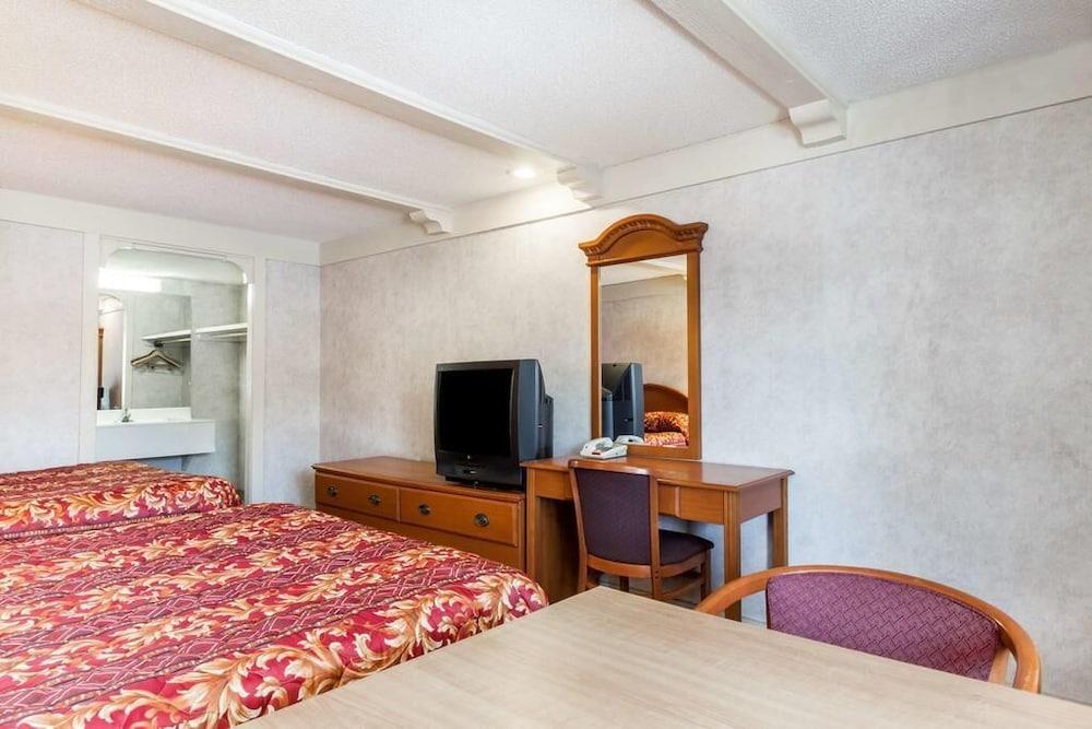 Sunrise inn photo 4