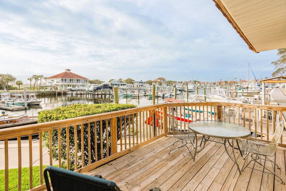 Inn at Camachee Harbor by Coolvacay photo 95