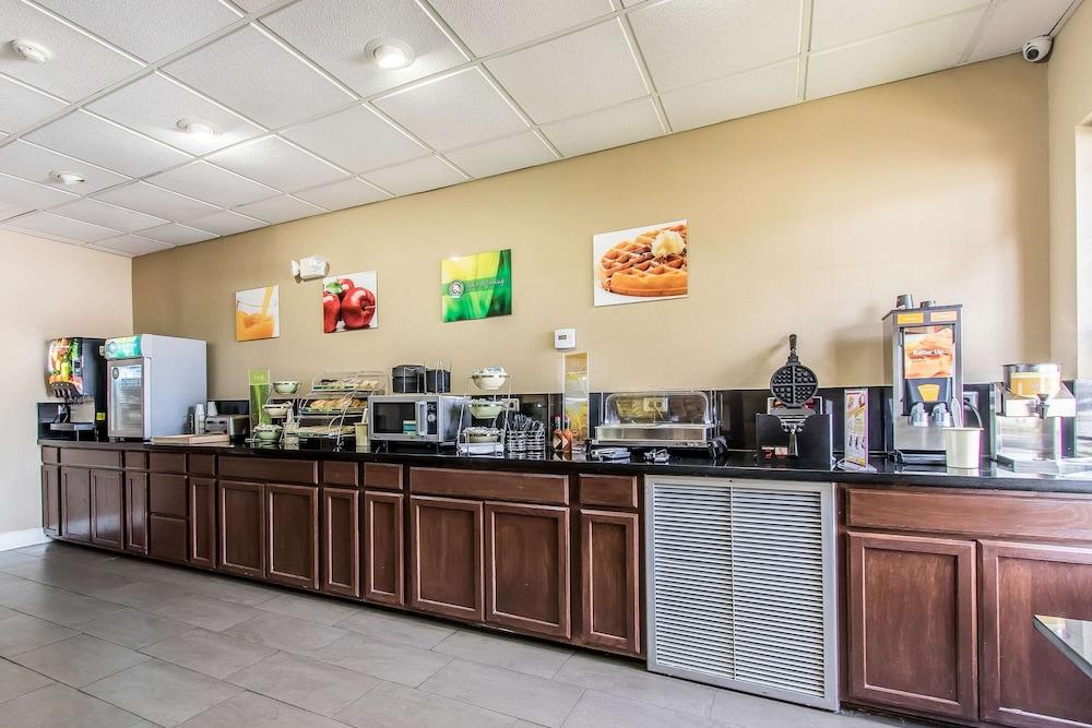 Quality Suites New Iberia photo 30