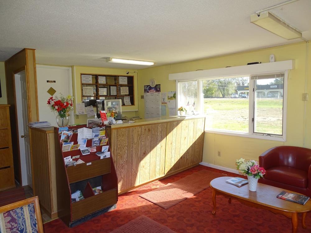 Rivers Inn Fort Madison photo 2