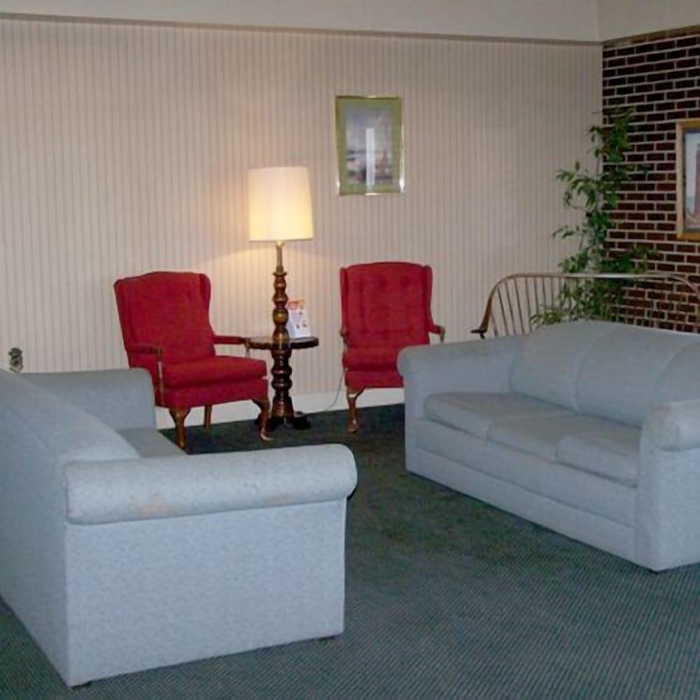 Harbor Inn Philipsburg photo 2