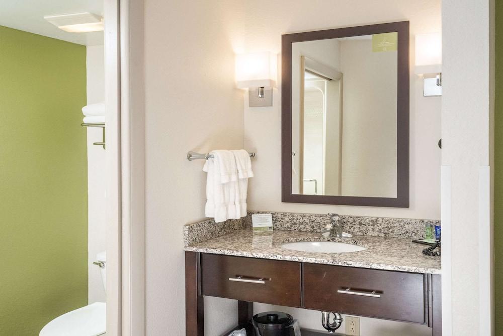 Sleep Inn Charleston North photo 16