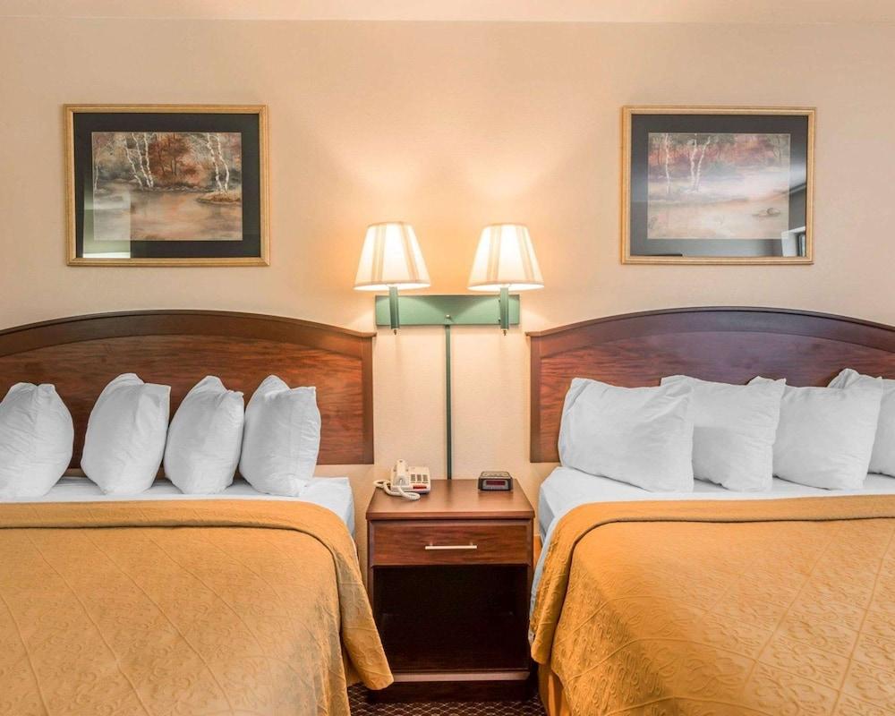 Quality Inn Pell City I-20 exit 158 photo 16
