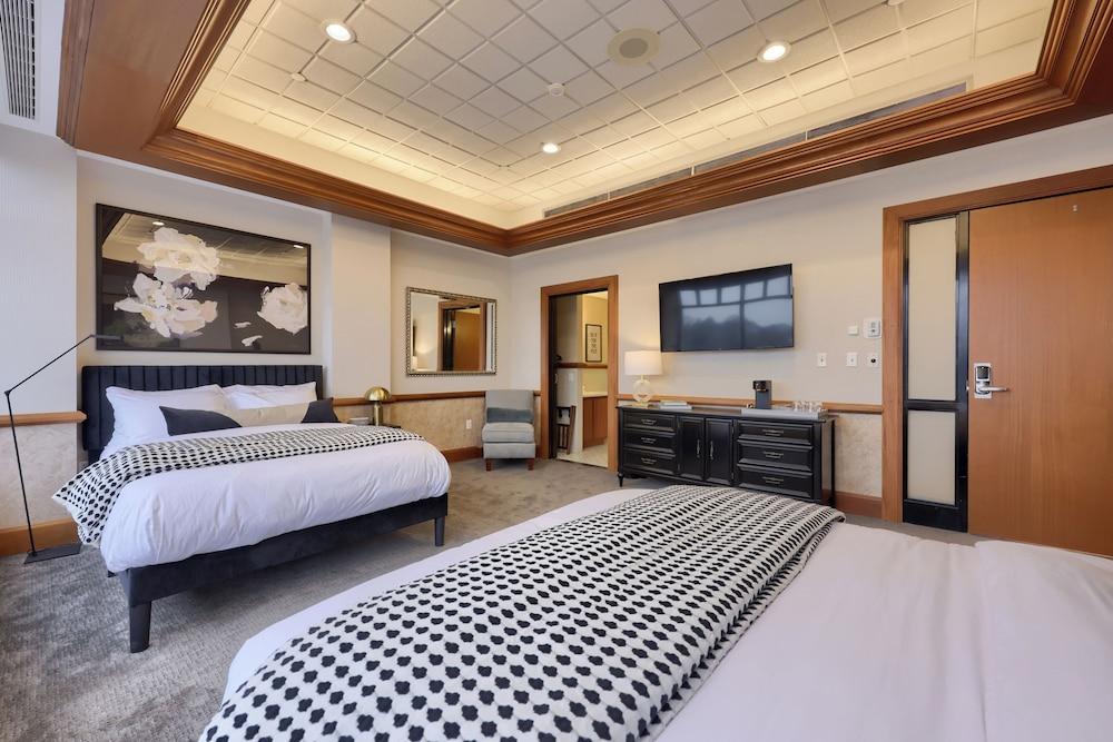 The Executive Suites and Venue photo 8