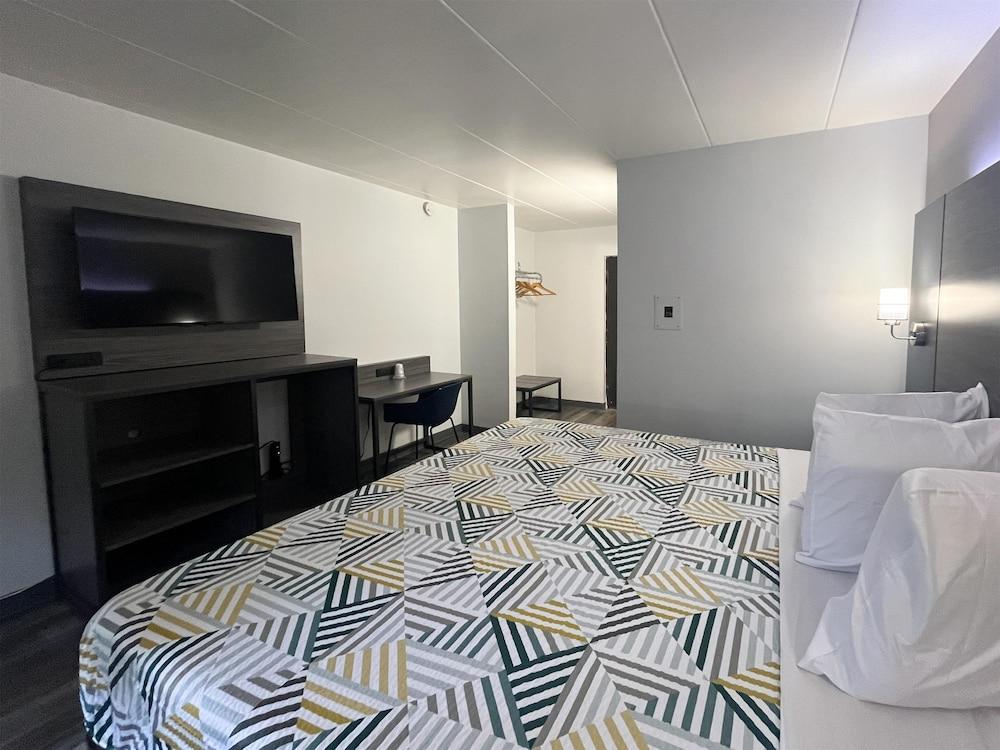 Motel 6 - Chicago, IL photo 6