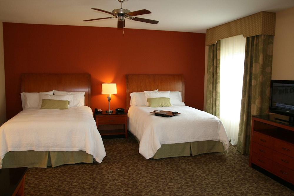 Hampton Inn & Suites Buffalo photo 14