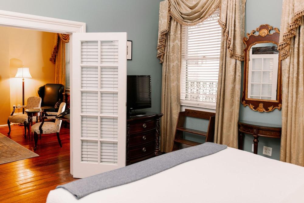 The Marshall House, Historic Inns of Savannah photo 72