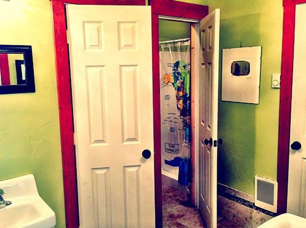 Whitefish Hostel photo 6
