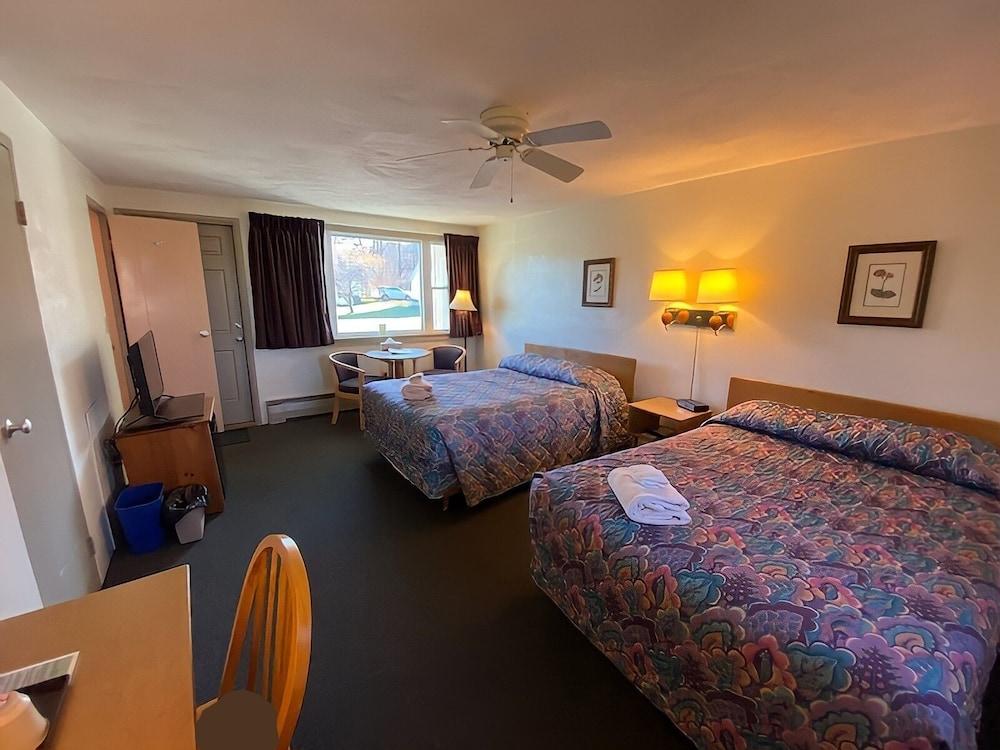Gale River Motel photo 9