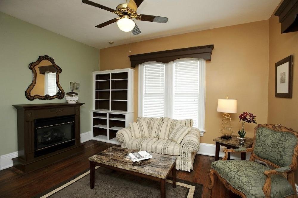 The Mansion Inn photo 12