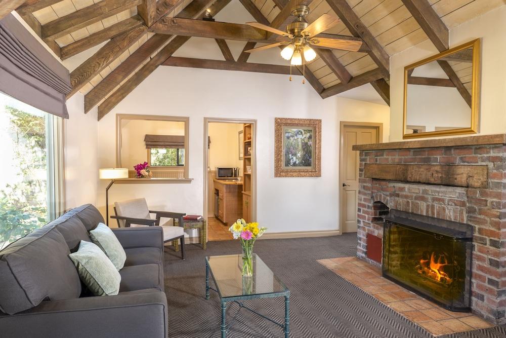 The Pierpont Inn photo 9