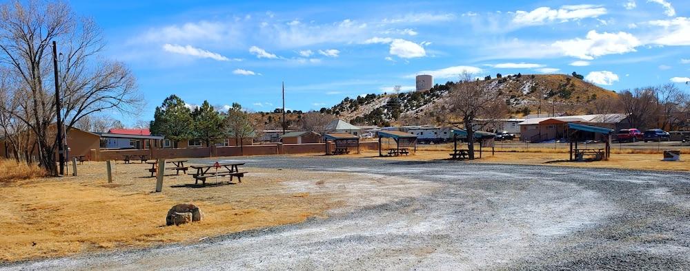 Hikers Cimarron Inn & RV Park LLC photo 46