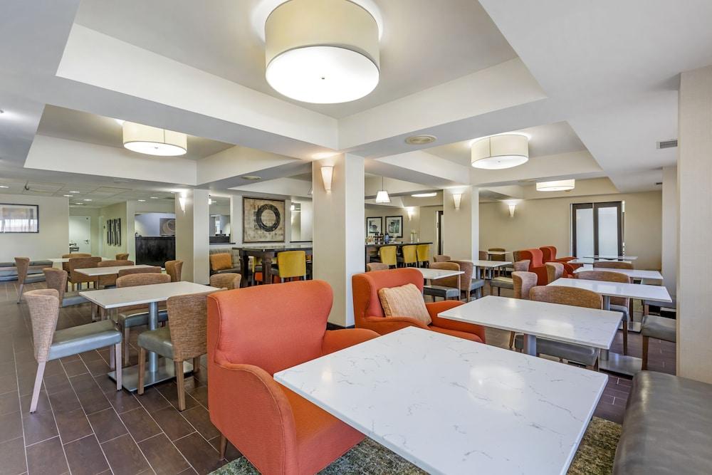 Comfort Inn Plano-Dallas photo 31