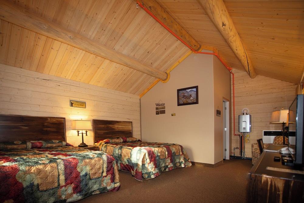 Young's Motel photo 4