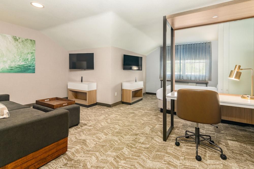 SpringHill Suites by Marriott Freeport Brunswick photo 36