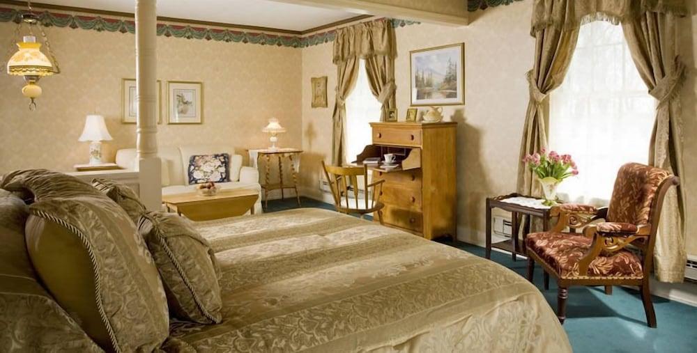 Crestmont Inn photo 4