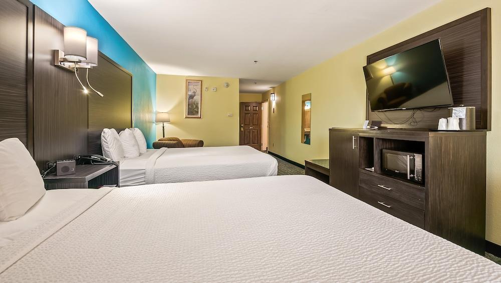 Wildwood Inn photo 27
