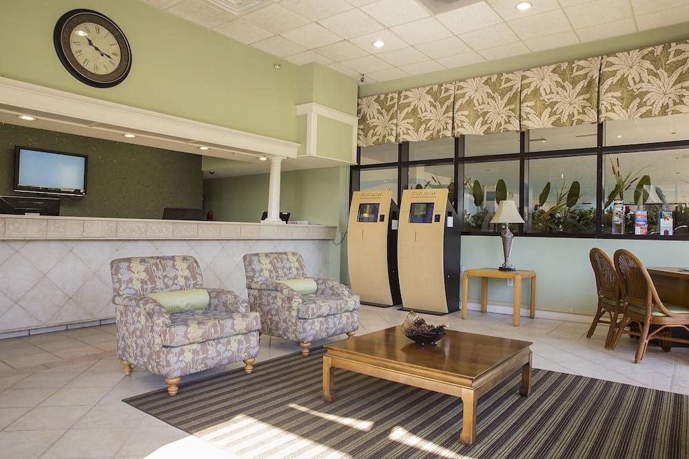 Grande Shores Ocean Resort photo 6