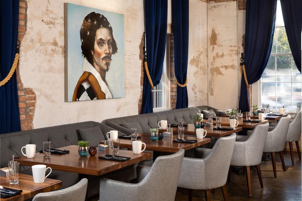 Canvas Hotel Dallas photo 56