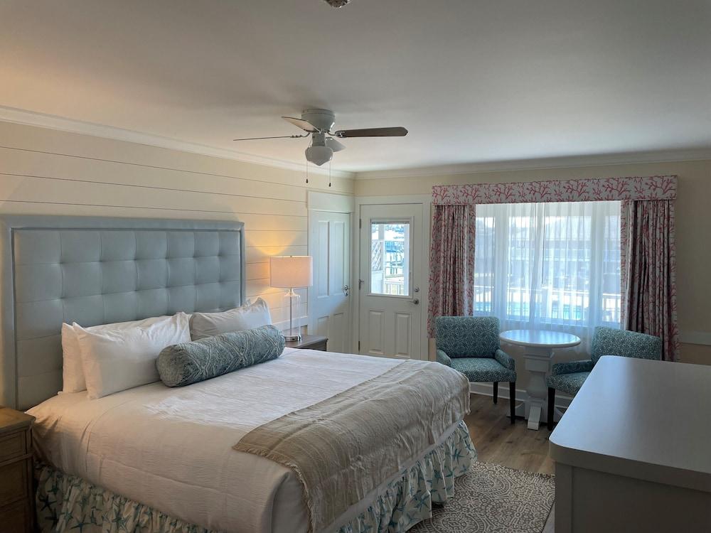 The Harborside Inn photo 3