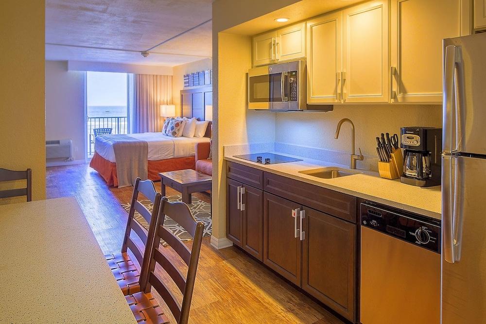 Casa Del Mar Beach Resort photo 21