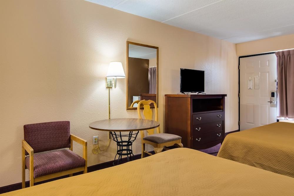 Motel 6 Macon, GA photo 12