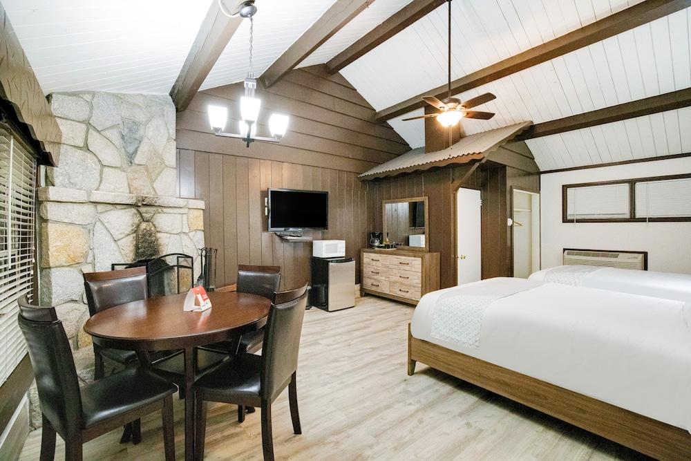 Arrowhead Tree Top Lodge photo 5