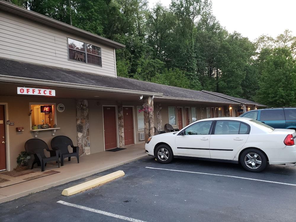 Chatuge Mountain Inn photo 15