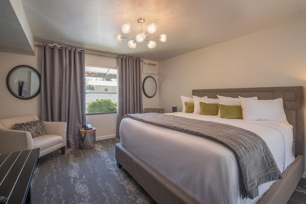 The Greens Hotel - Del Paso Blvd photo 1