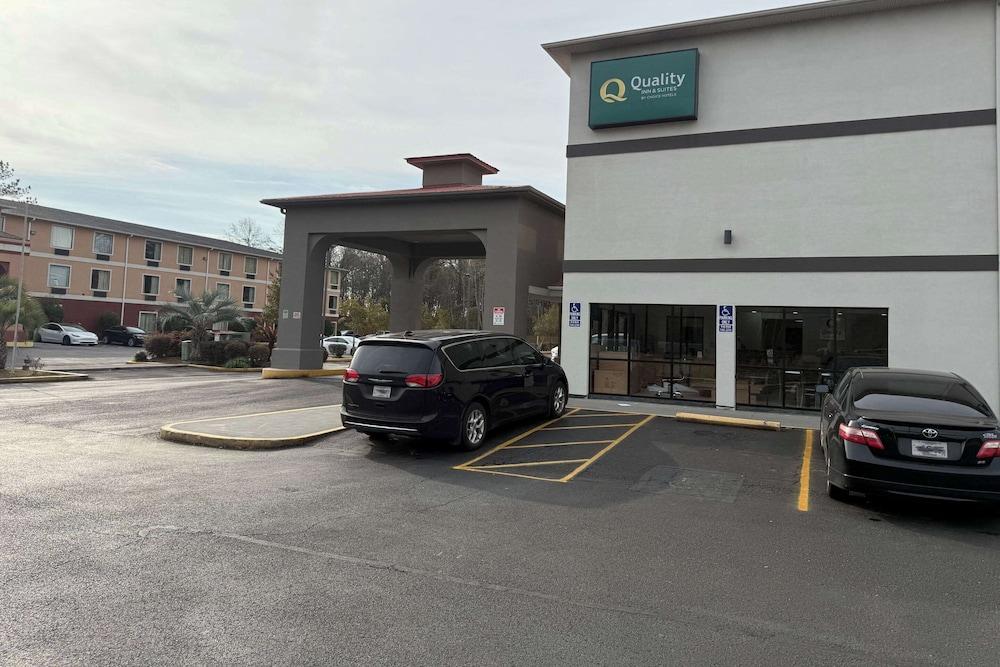 Quality Inn & Suites Biloxi - Ocean Springs photo 51