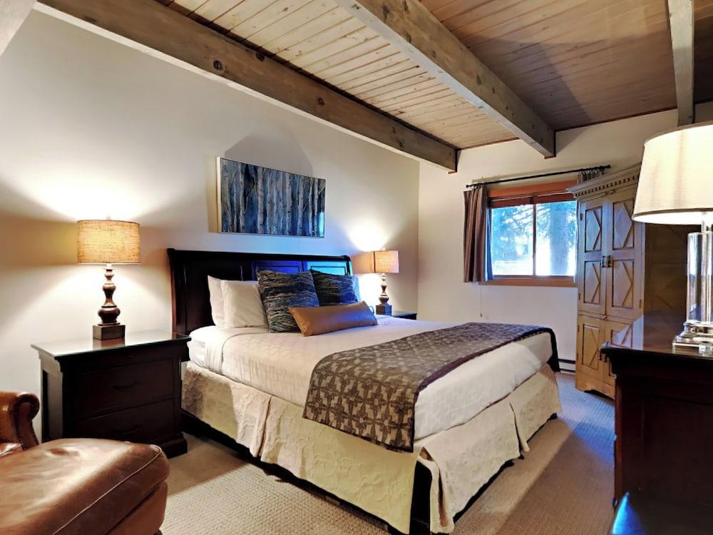 The Timberline Condominiums photo 74