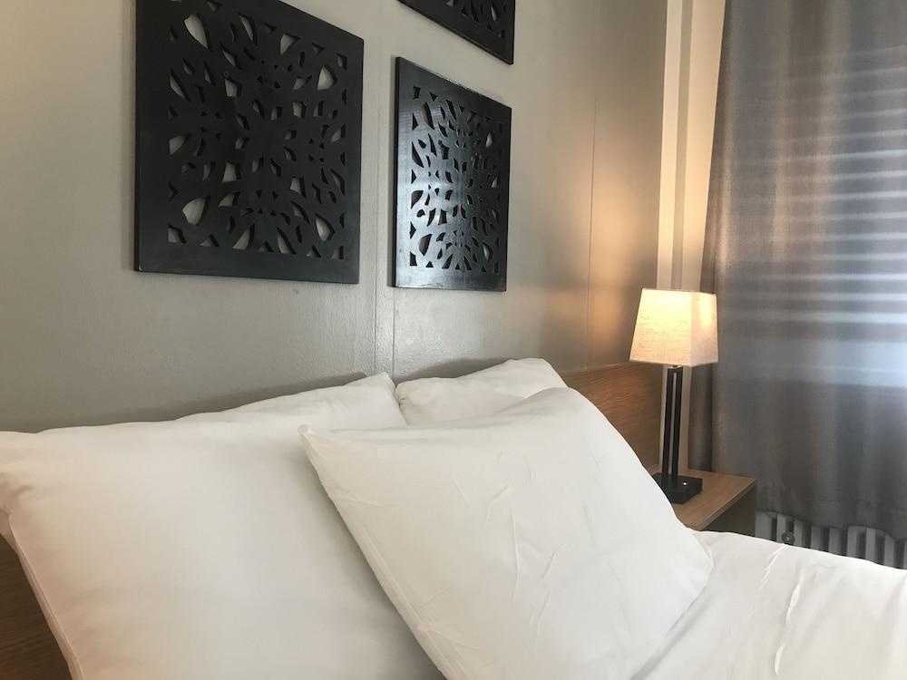 Touchstone Hotel - City Center photo 15