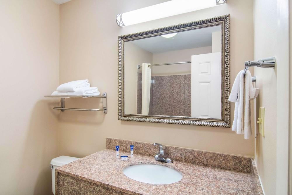 Americas Best Value Inn & Suites Mableton Atlanta photo 24