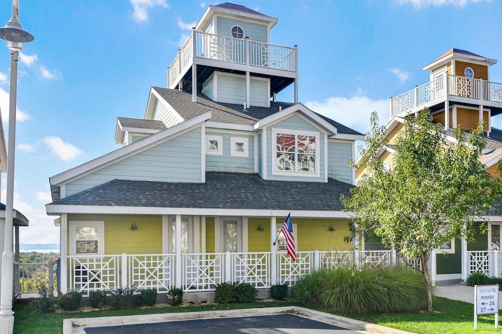 Bransons Nantucket photo 66