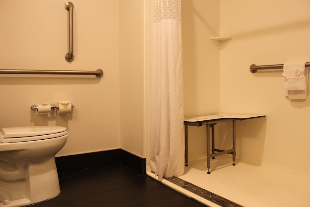Quality Inn Bainbridge photo 21